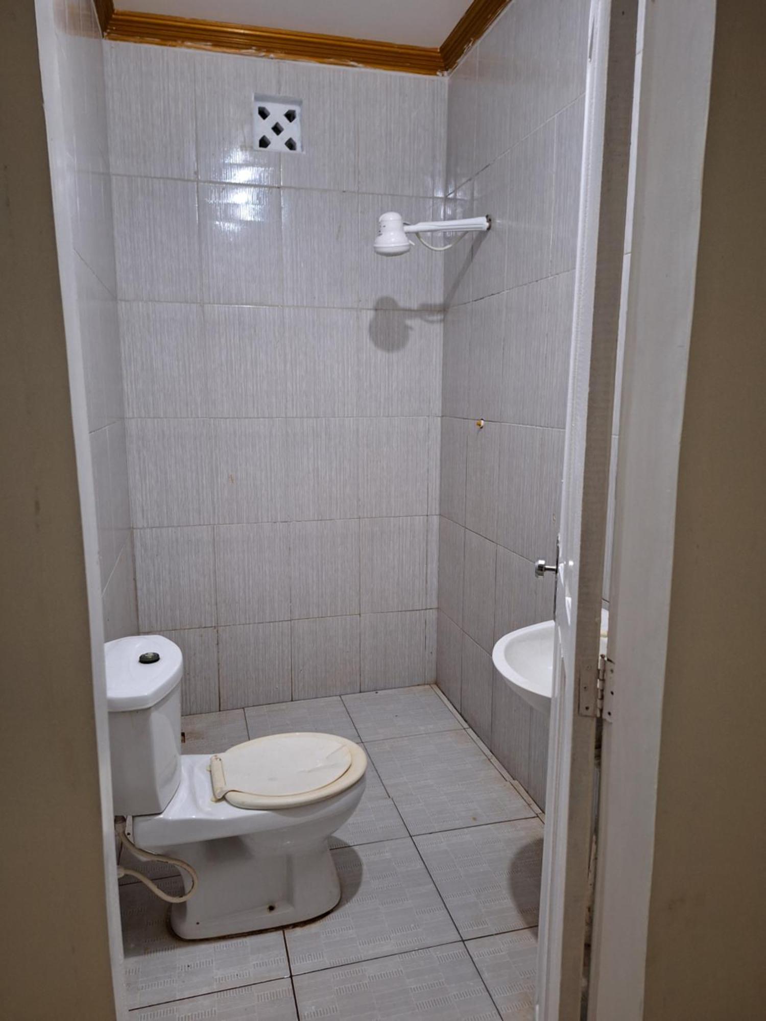 Quarto Triplo Com Banheiro Em Pousada E Restaurante Manaus Exterior foto